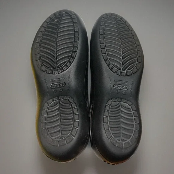 Crocs Womens Size 7 Sandals Black Rubber Ballet Flats Shoes Slip On Kadee - Picture 4 of 6